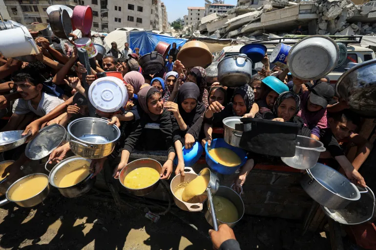 إضراب رقمي عن الطعام.. حملة مصرية لدعم غزة