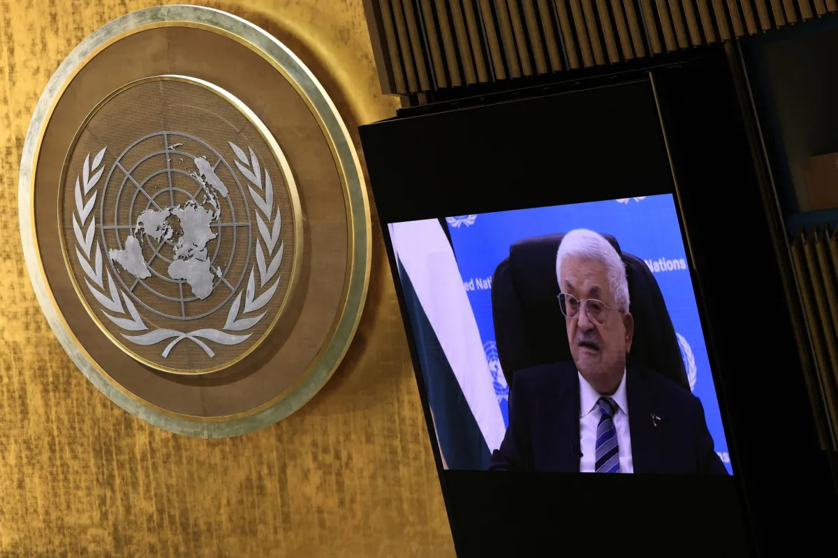عباس: الفلسطينيون في أخطر المراحل… ولا تسمحوا بنكبة أخرى