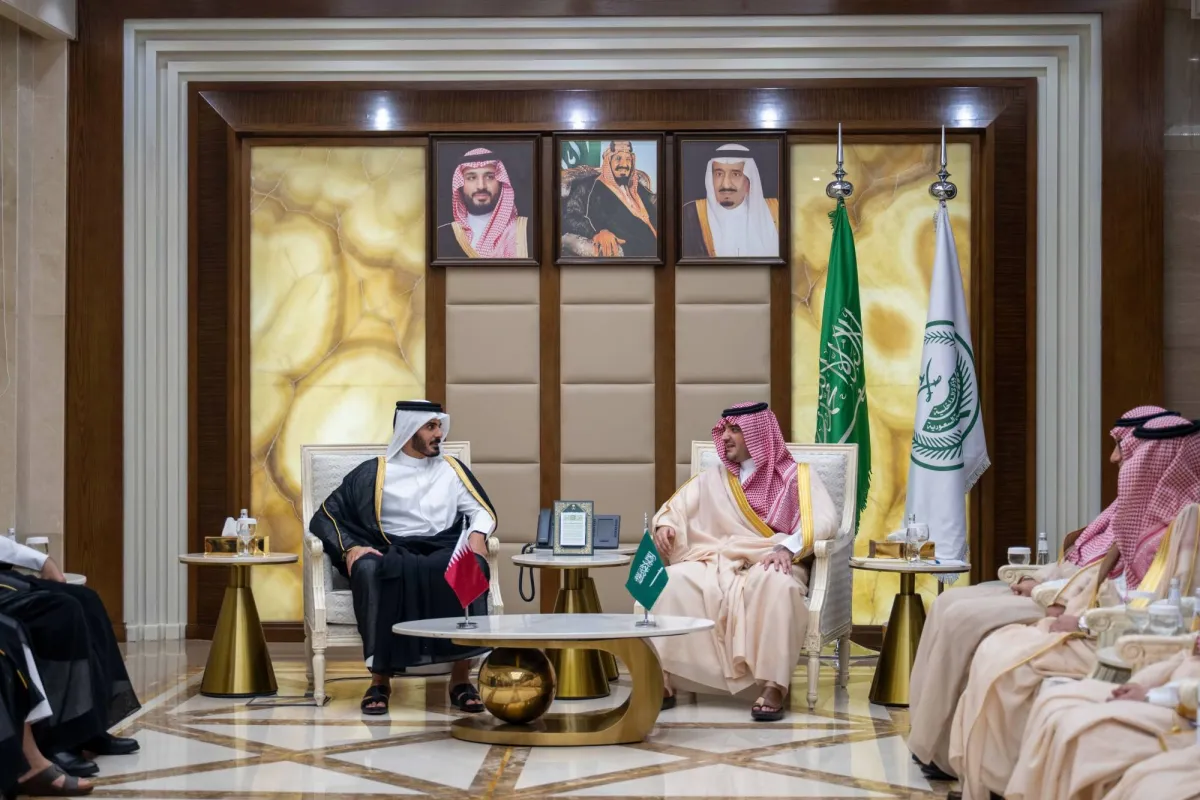 اجتماع سعودي – قطري يبحث تعزيز التعاون والتنسيق الأمني