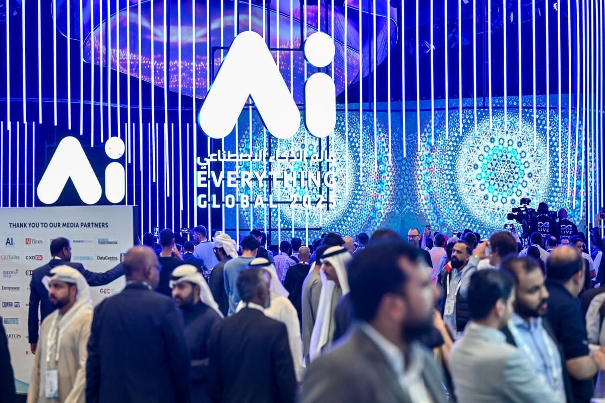 “قمة ومعرض عالم الذكاء الاصطناعي أبوظبي 2026” يستعرض حلولًا لـ35 ألف موظف حكومي ووكيلًا ذكيًا بعائد سنوي متوقع 3 ملايين دولار