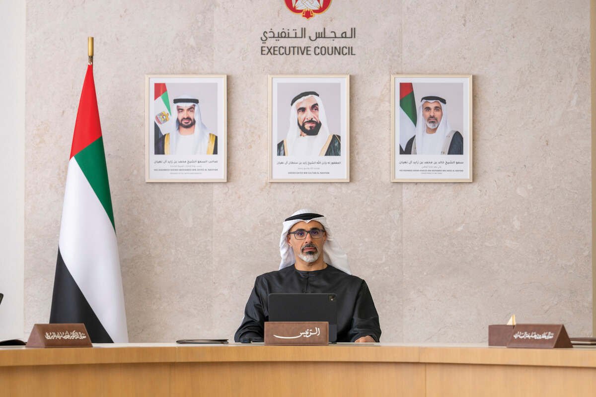 الشيخ خالد يترأس أول اجتماع للمجلس التنفيذي لإمارة أبوظبي يستخدم منصة الذكاء الاصطناعي المساعد