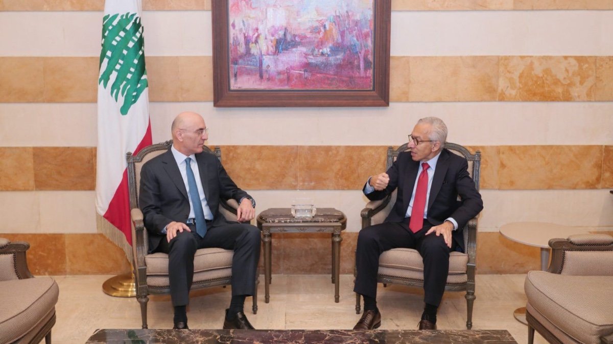 البساط بحث مع الحجار في حركة الصادرات ومؤازرة الجولات الرقابية لوزارة الاقتصاد