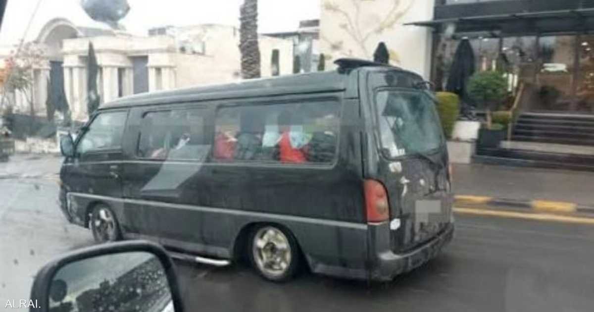 منوعات 4 ساعات داخل حافلة مغلقة.. تفاصيل رحلة طفل أردني “إلى الموت” l قبل 8 ساعات Facebook Twitter Whatsapp Email