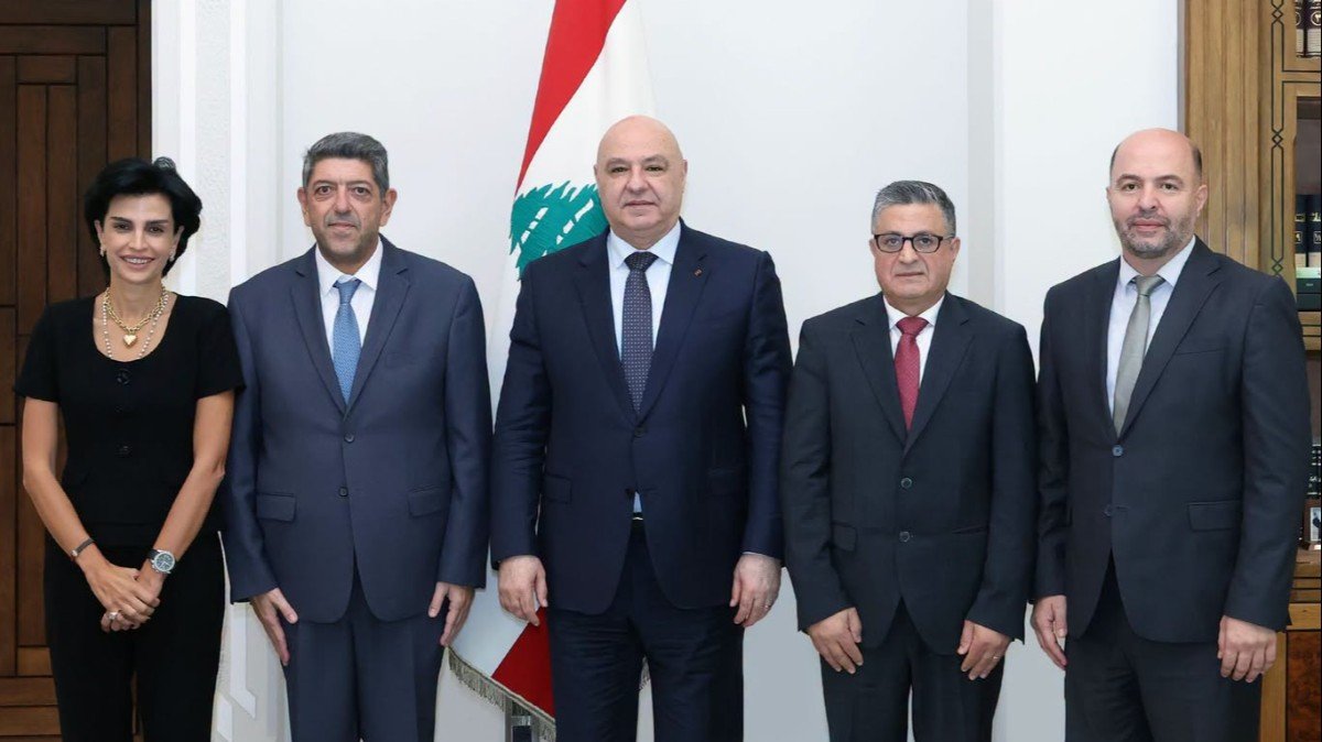 (*) الرئيس عون اطّلع من مجلس إدارة كهرباء لبنان على خطة الحوكمة  وأكد  أولوية إصلاح القطاع