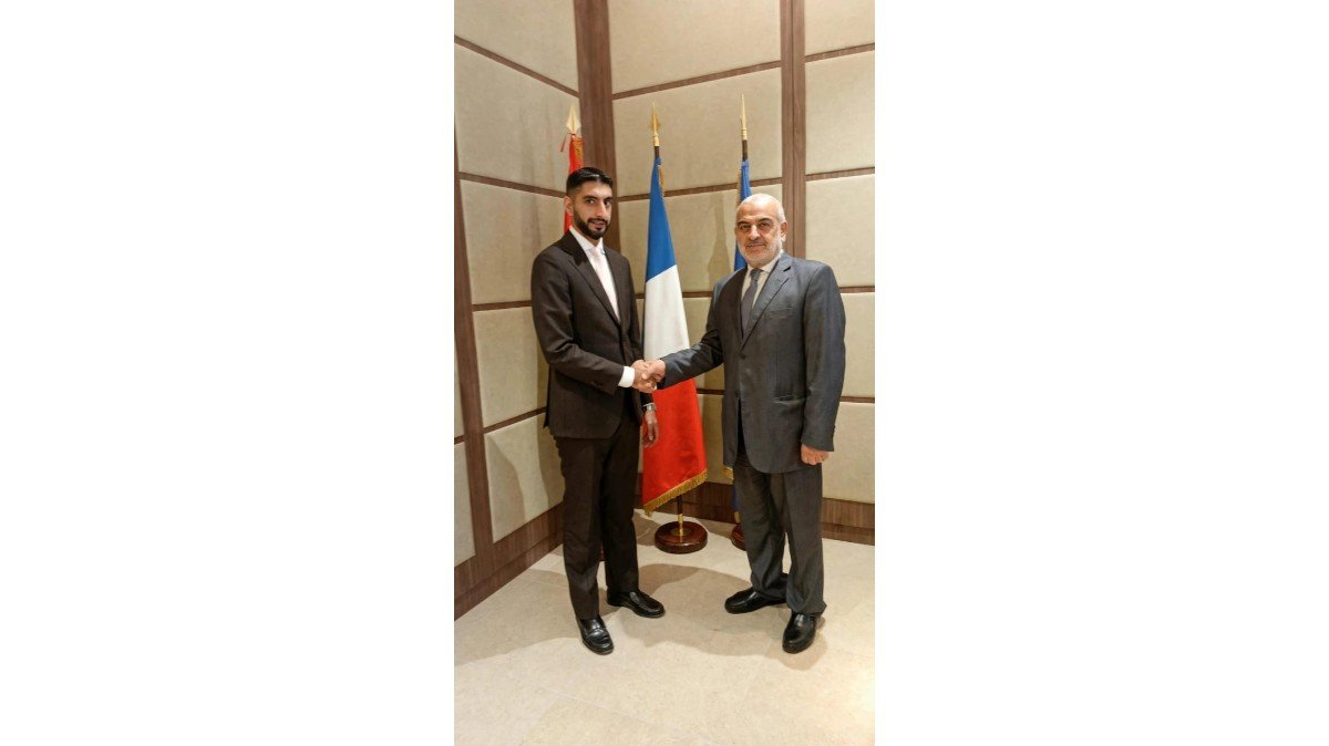 أسعد الحريري بحث مع نائب رئيس البعثة الإماراتية في باريس  في تعزيز العلاقات التجارية وفتح آفاق جديدة أمام تجار وصناعيي الشمال اللبناني