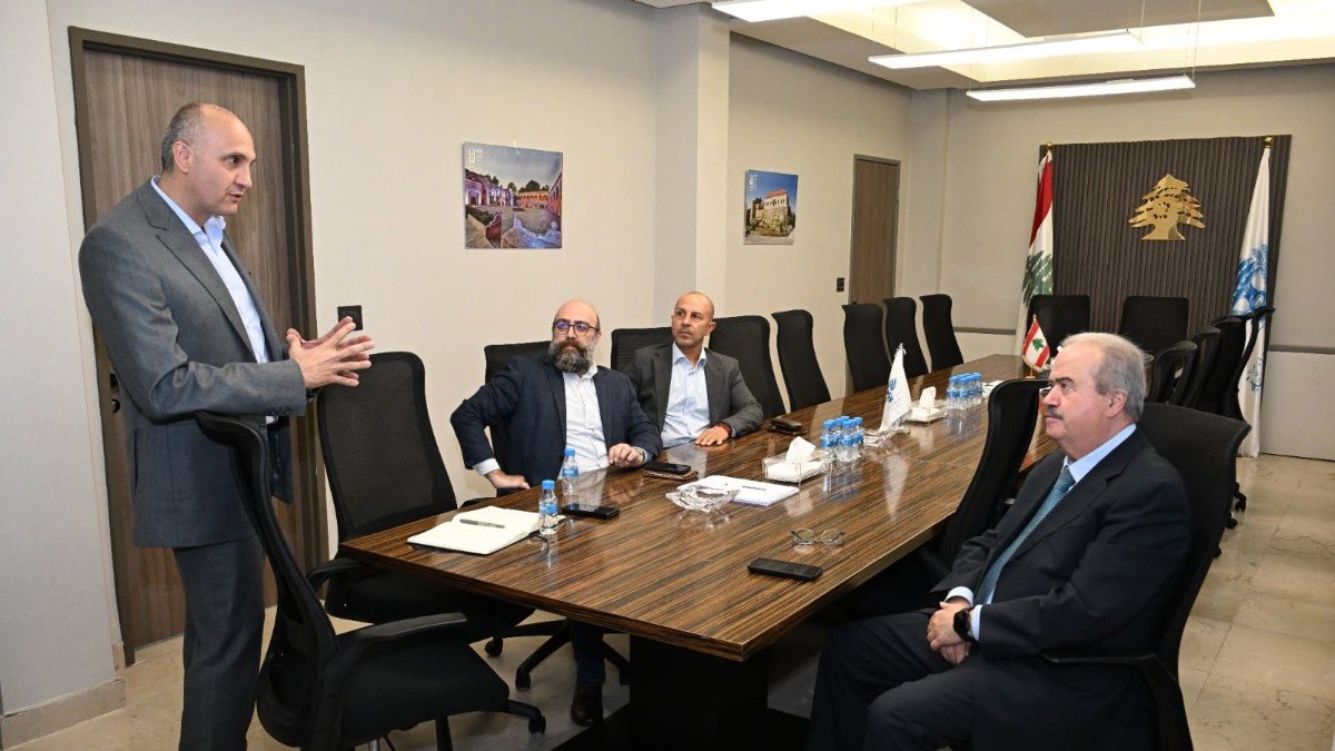 وزير المال بحث مع وفد من برنامج الأمم المتحدة الإنمائي في قطاع الطاقة