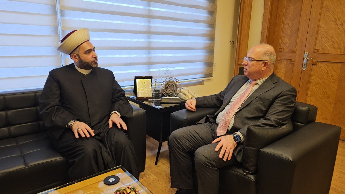 القطان زار وزير العمل وعرض معه شؤوناً خدماتية