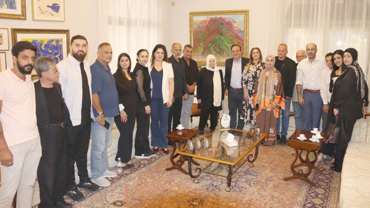 الحريري استقبلت وفوداً من “رابطة آل الأشقر” و”فتح” وبلدية صيدا
