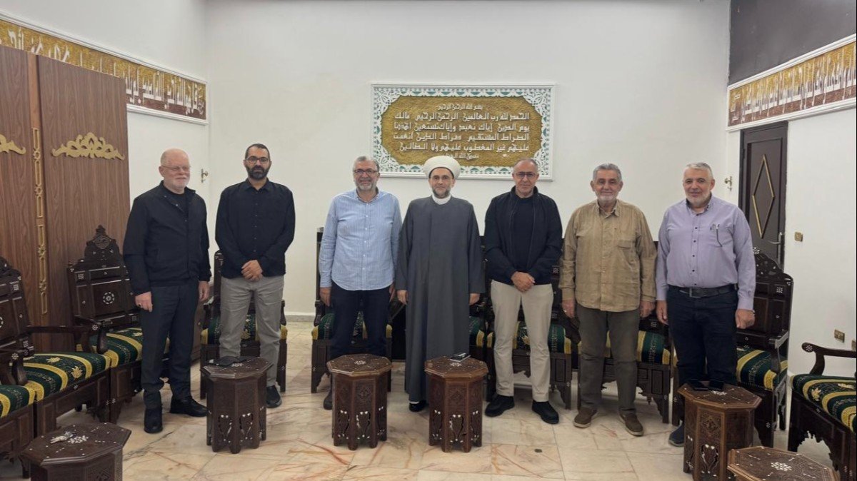 جبري استقبل وفداً من” حزب الله” – منطقة بيروت وتأكيد تعزيز الوحدة الوطنية وترسيخ ثقافة الحوار والانفتاح