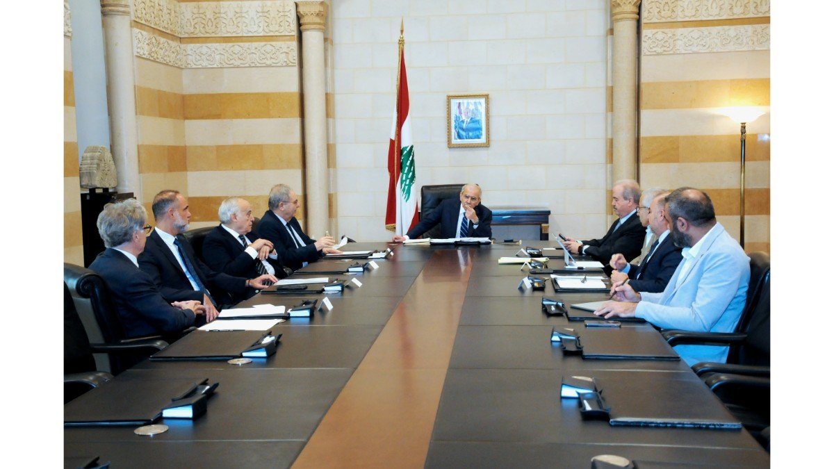 رئيس الحكومة ترأس اجتماعاً بحث في كتاب وجهته الحكومة إلى “سوليدير” بشأن طلب التمديد