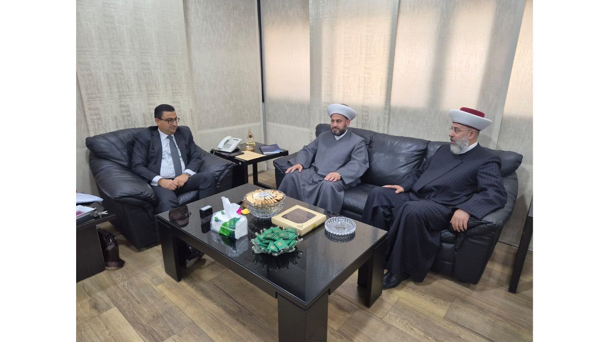 مفتيَا زحلة والبقاع وبعلبك بحثا مع النائب العام التمييزي  في قانون العفو وتداعيات الورش الموقوفة في البقاع