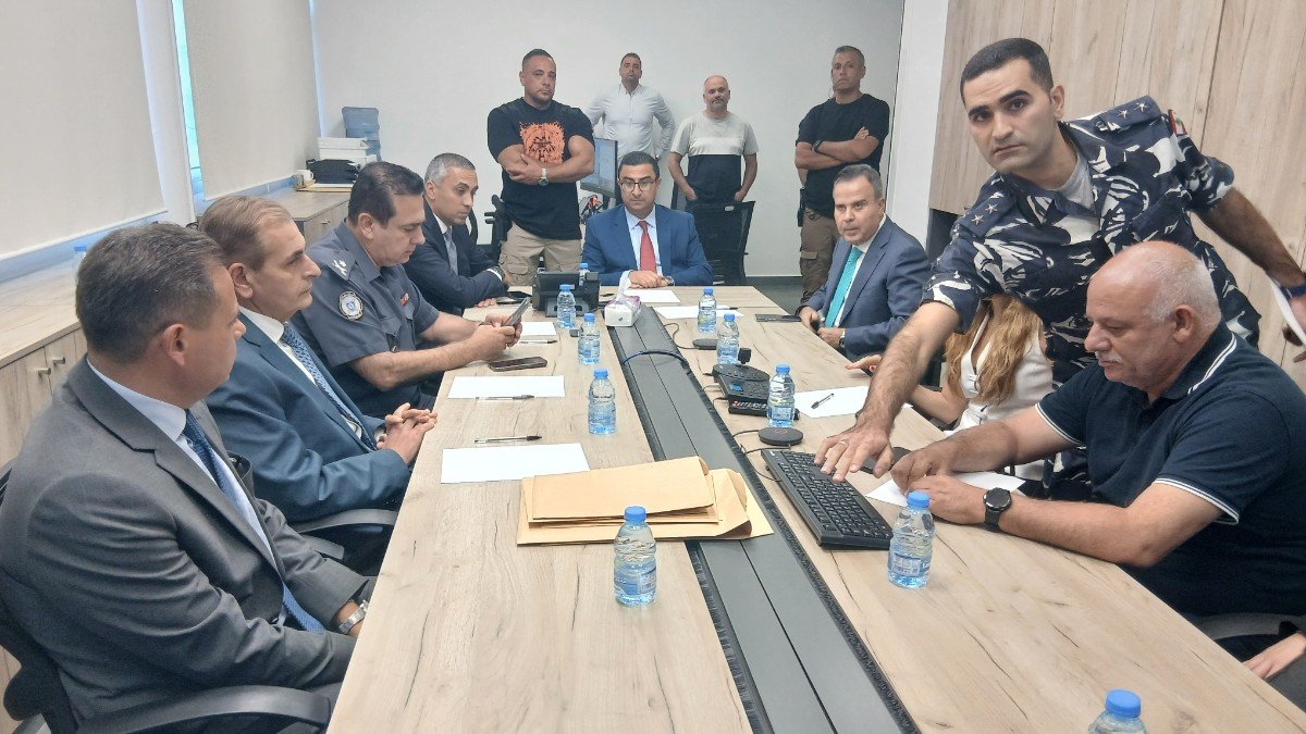 القاضي الحاج زار غرفة العمليات في قيادة منطقة الشمال: نسعى لإيجاد آليات لتنفيذ قانون العفو وإخلاء سبيل أكبر عدد ممكن من المستحقين
‏